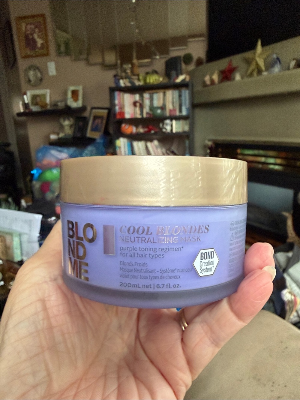 Schwarzkopf BlondMe Cool Blondes Neutralizing Mask Lavender Hair Treatment 200ml